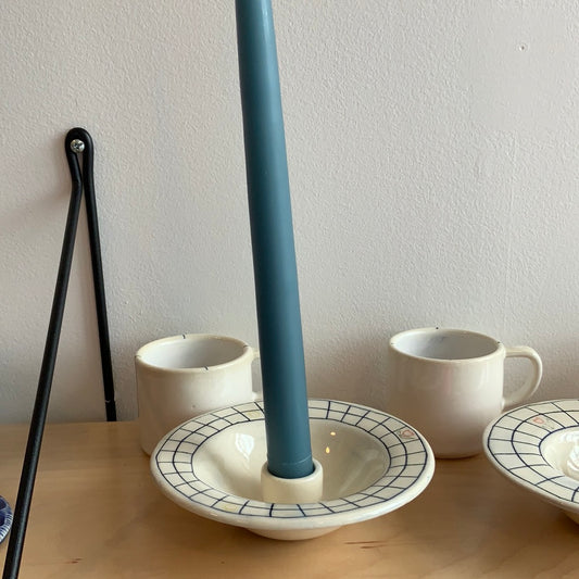 Blomma candle holder